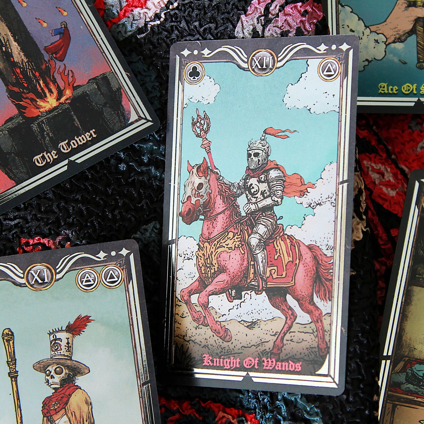 Revenant Tarot: Portable