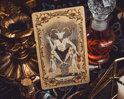 Medusa's Tarot: Collector's