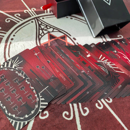 Dirty Red Tarot: Portable